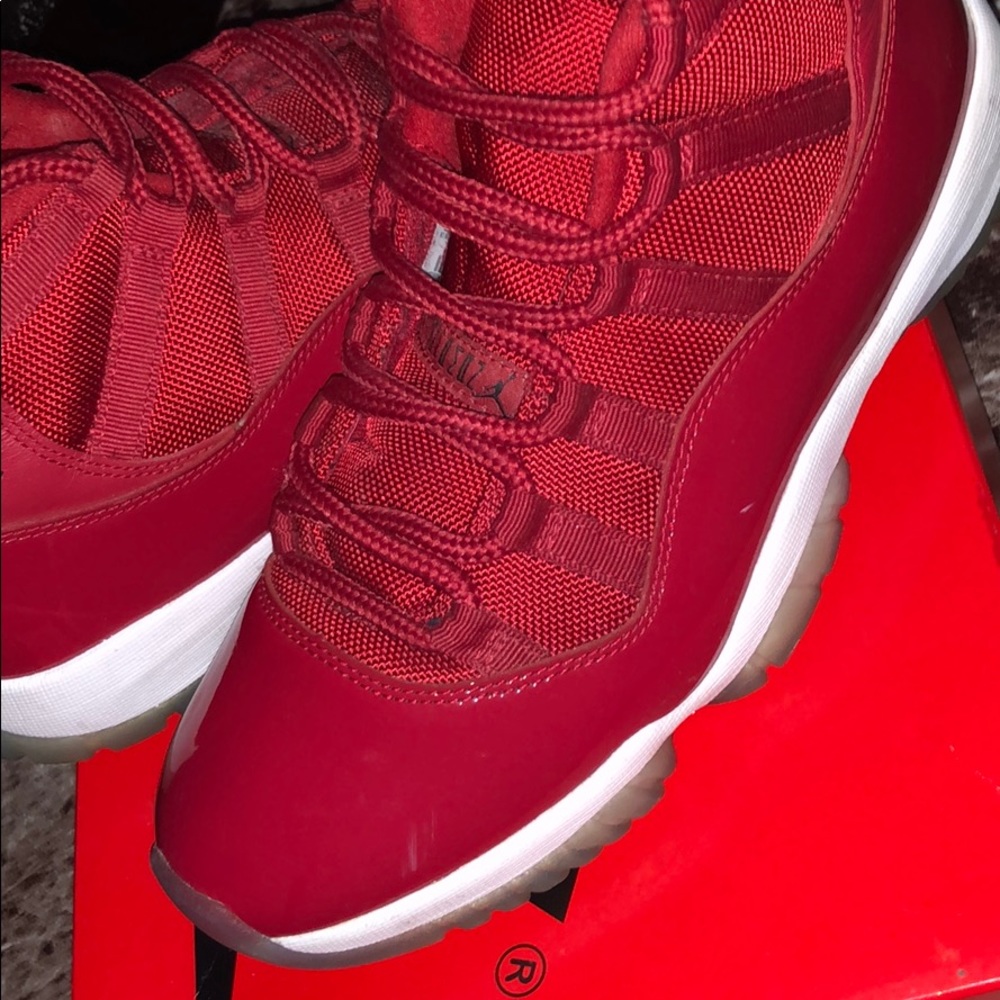 Air Jordan 11